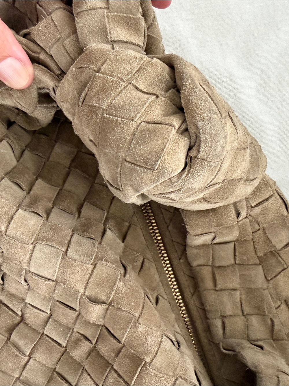 Bottega Veneta Tan Intrecciato Suede Shoulder Bag - Picture 13 of 14